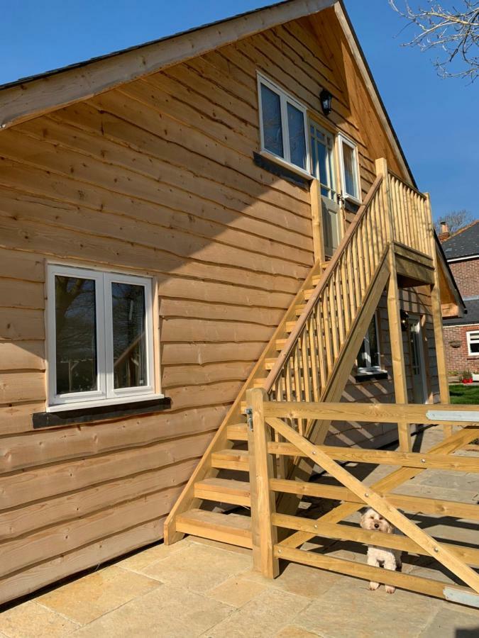 The Piggery Apartment Chichester Exterior photo
